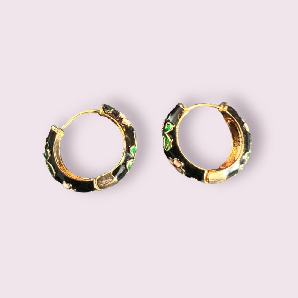 Floral hoop, earrings